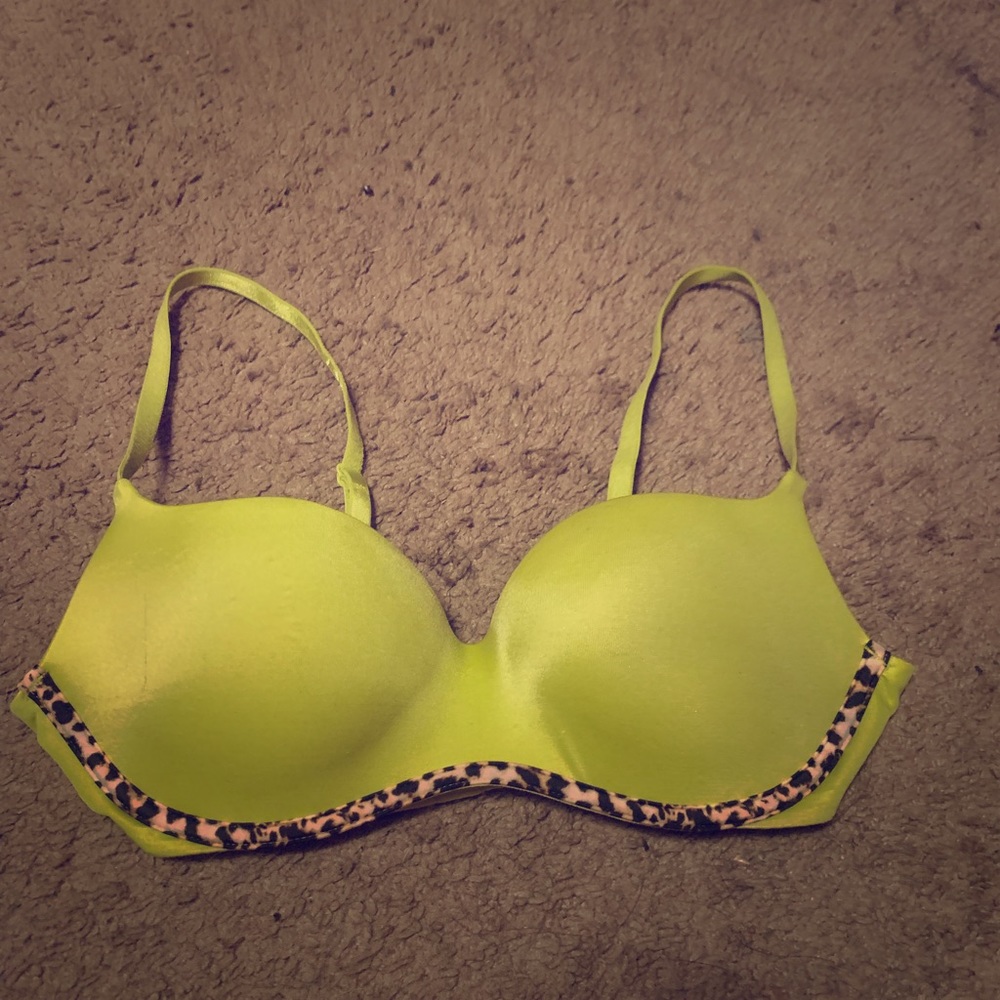 Victoria secret bra